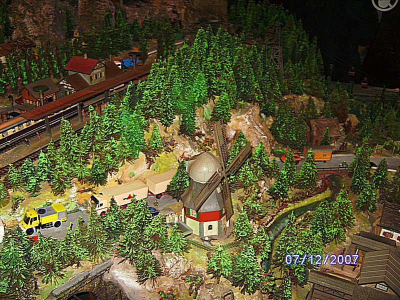 Bilder der fahrbaren Schauanlage Michael Frickenschmidt BILD2911